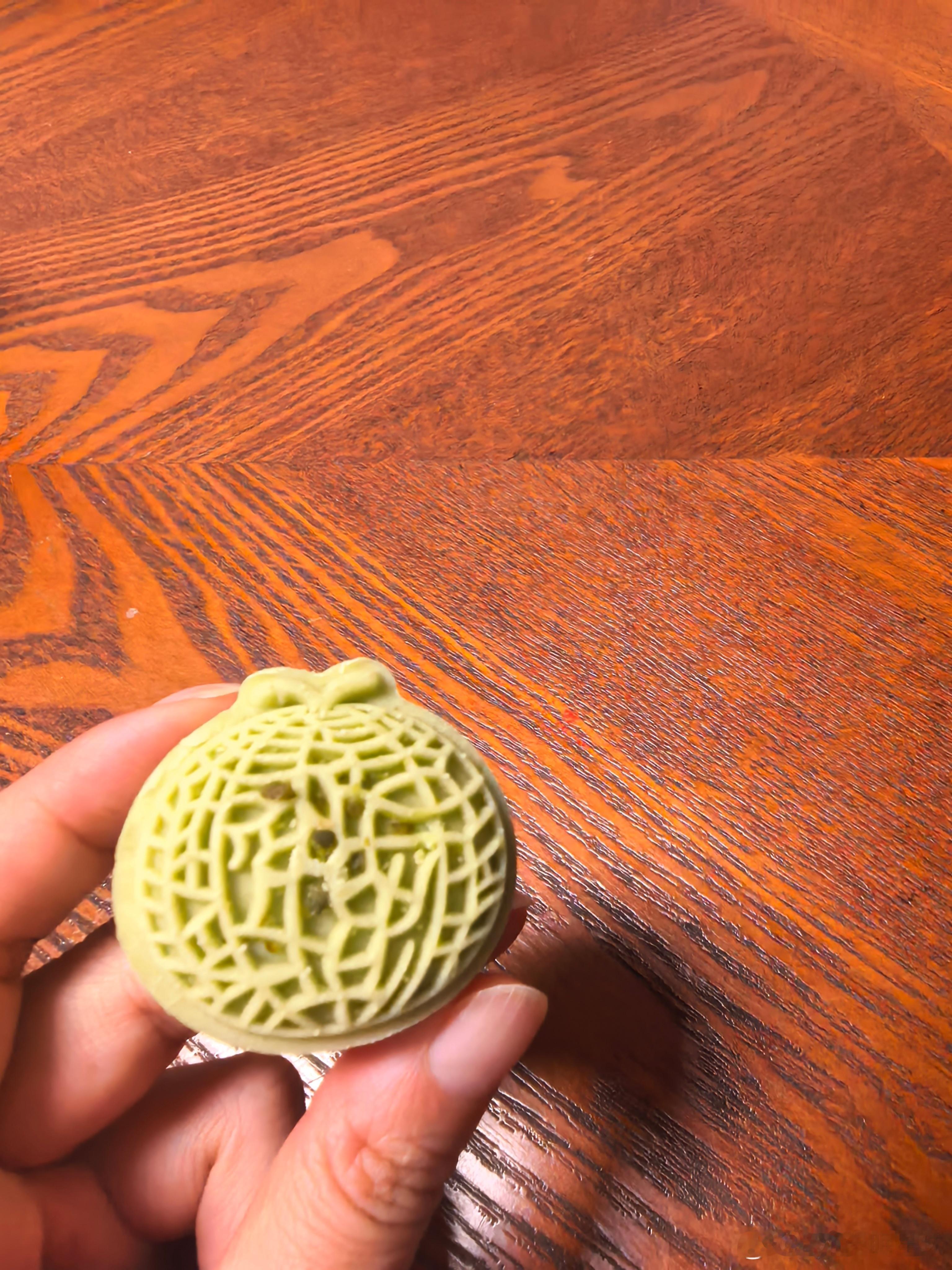 这是小蜜瓜么？bu这是绿豆糕 