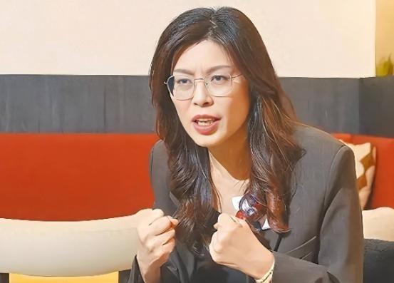 郑丽文接受美国有线电视新闻网（CNN）抛出4点主张：一，如果台湾走向独立，中国大