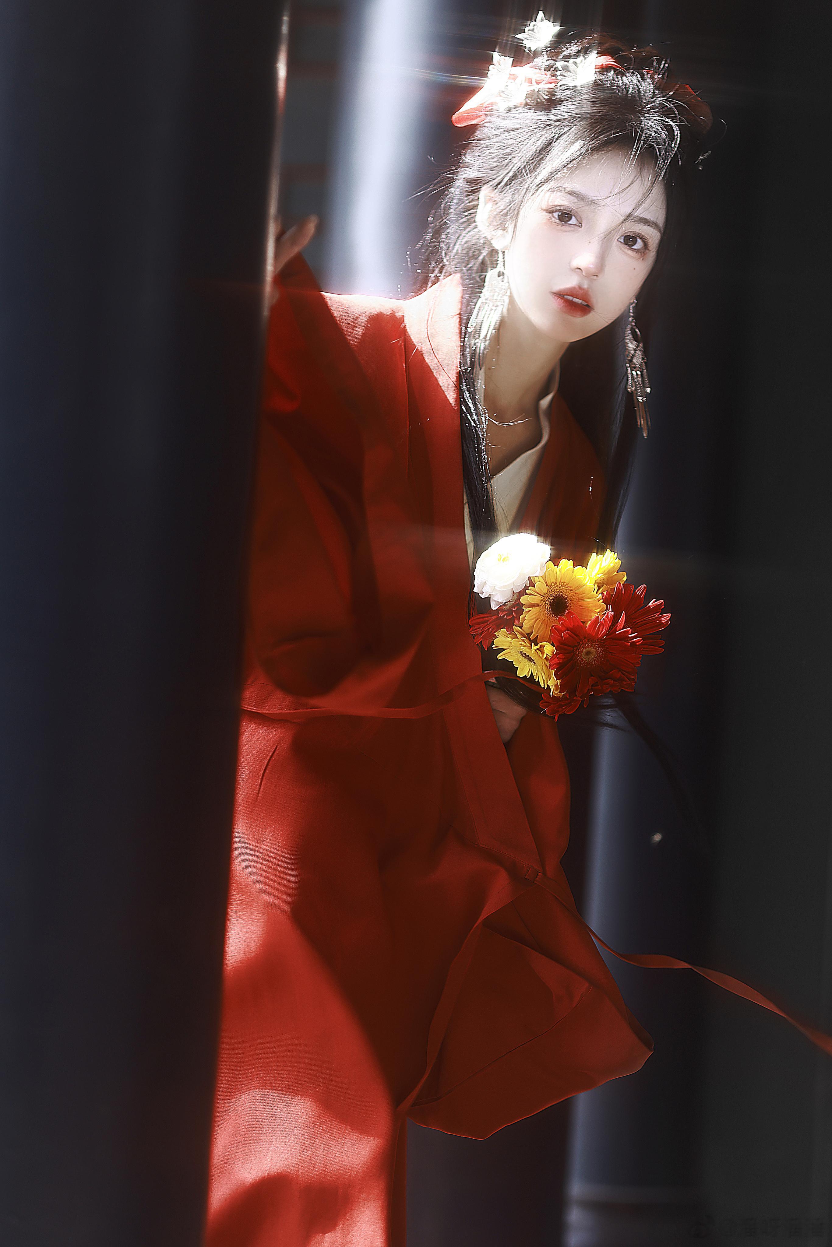  媚姐好美呀！ ​​​