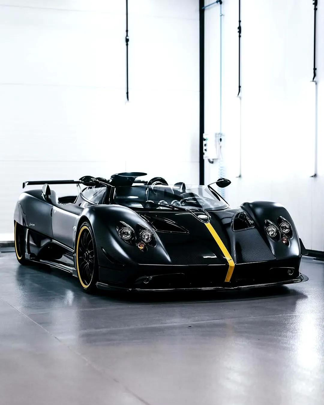 Pagani Zonda HP Barchetta