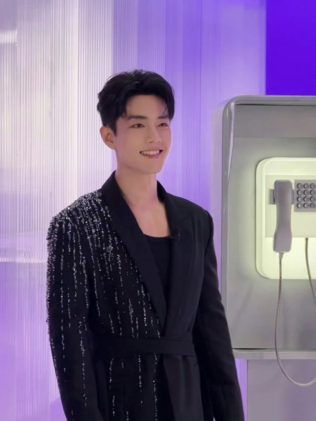 肖战live花絮 永远会迷失在肖战的笑容里无法自拔[awsl] ​​​