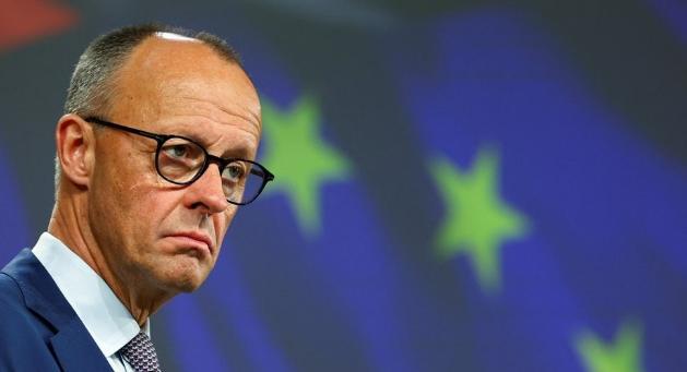 默茨公开对欧尔班发出严厉批评！这位德国总理公开表示如今匈牙利总理阻挠欧盟对乌克兰