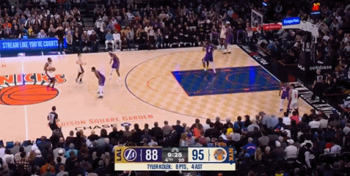 詹姆斯摊手了！艾顿反摊风暴 