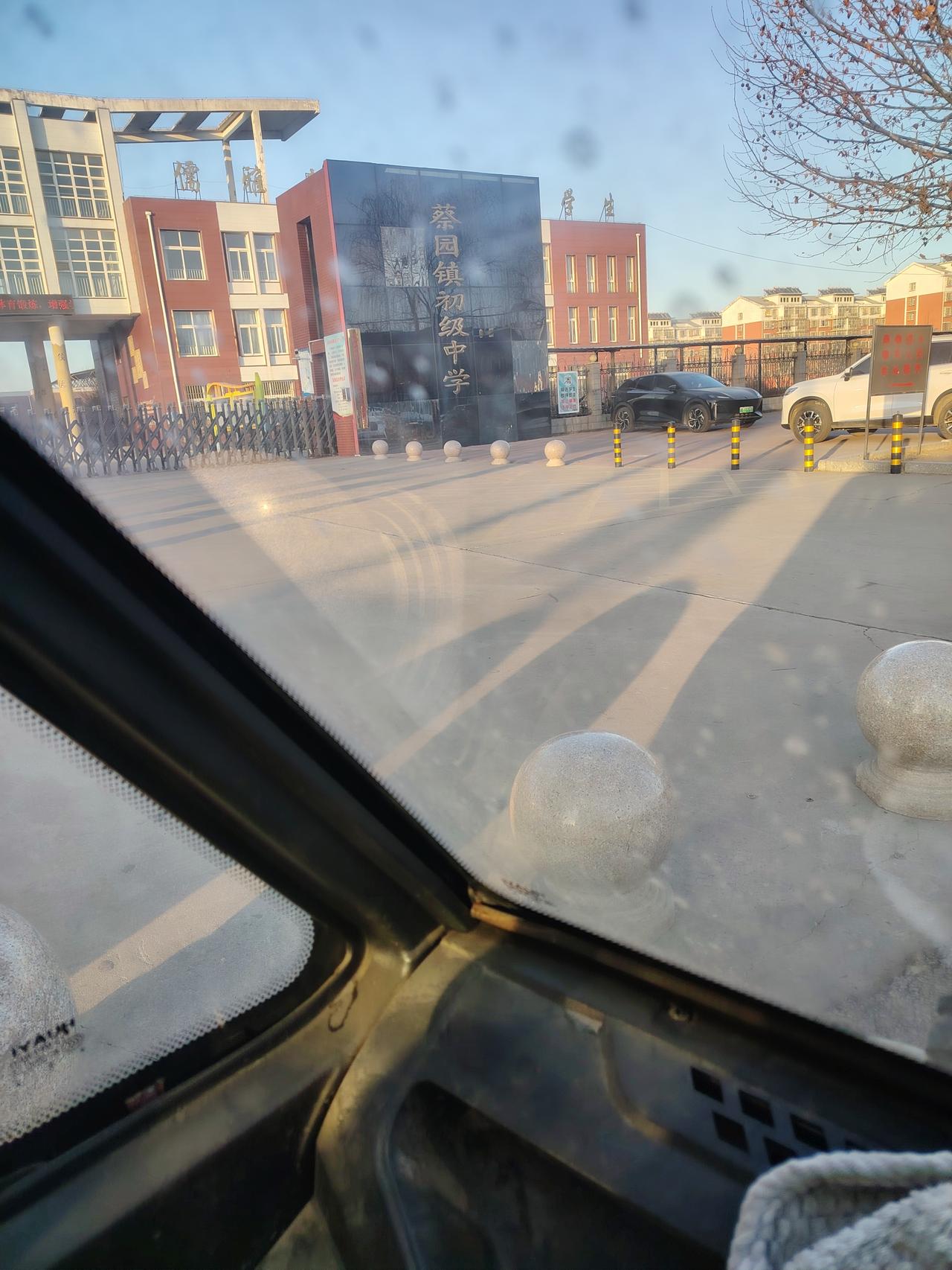 晒图笔记大赛 “书声琅琅传千里，学海无涯苦作舟”，这句诗简直是读书人的真实写照。