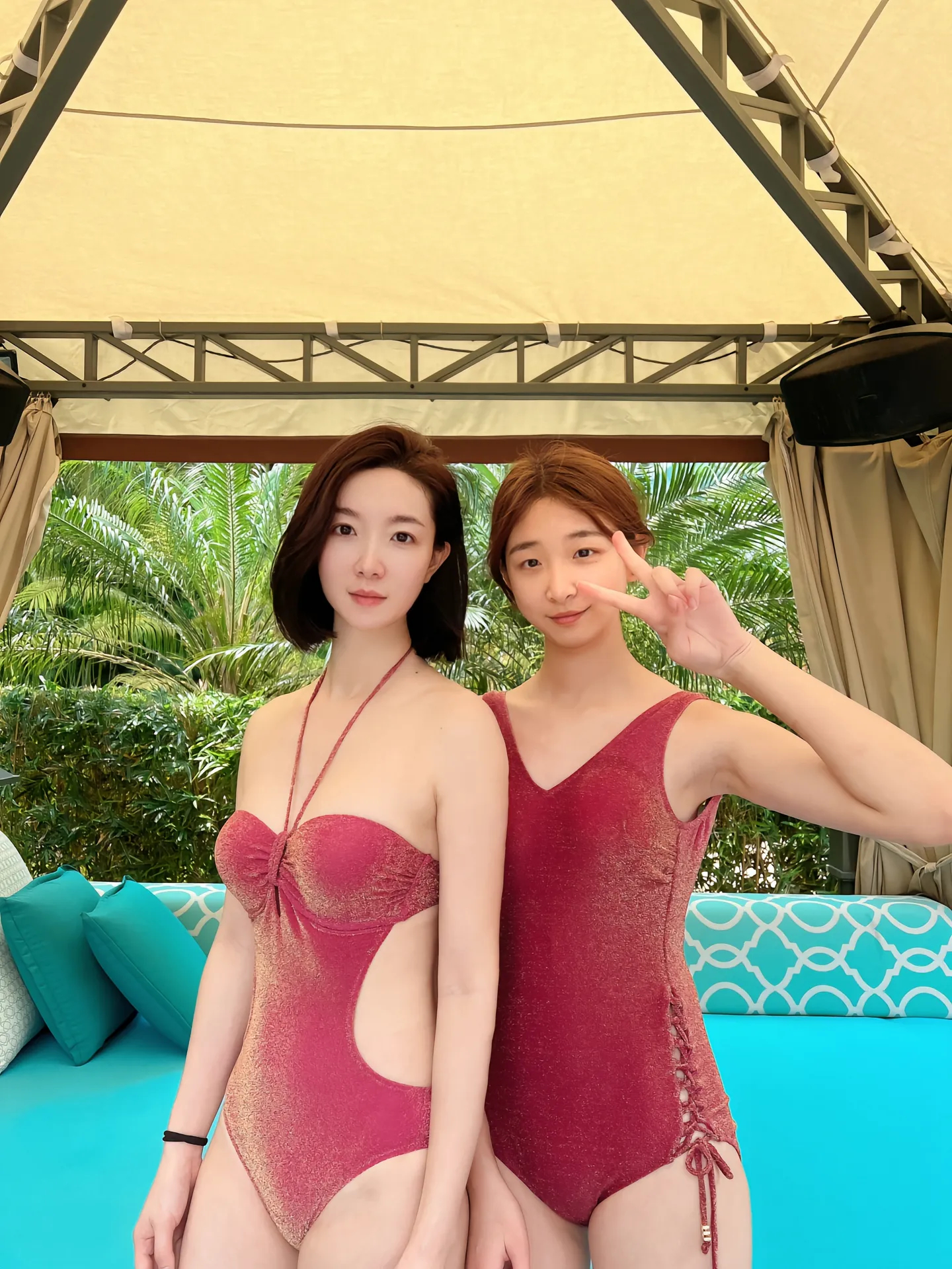 超绝母女花你能看出来哪个是妈妈吗 ​​​