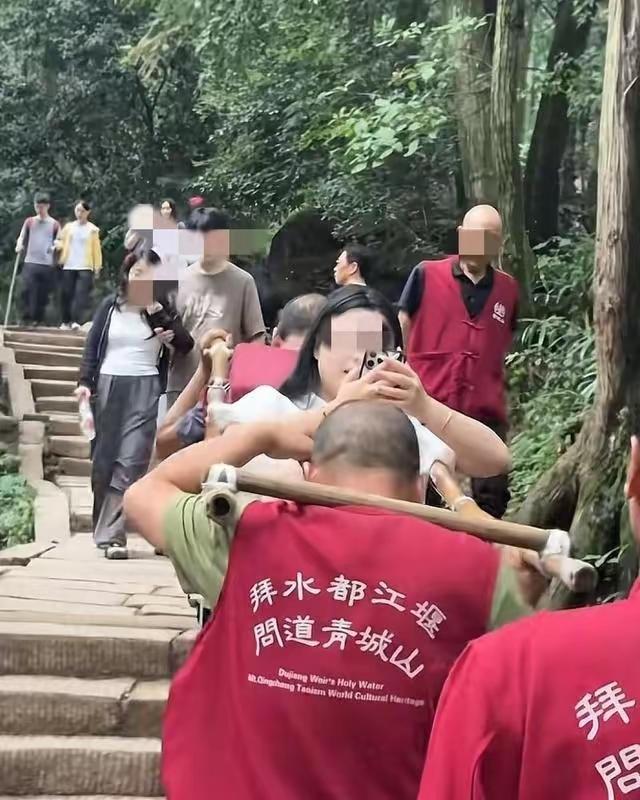 不用遮脸，都不要了。