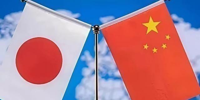 如今的日本似乎彻底慌了起来！越来越多的日本公民认识到了一个事实，一旦中国和日本真