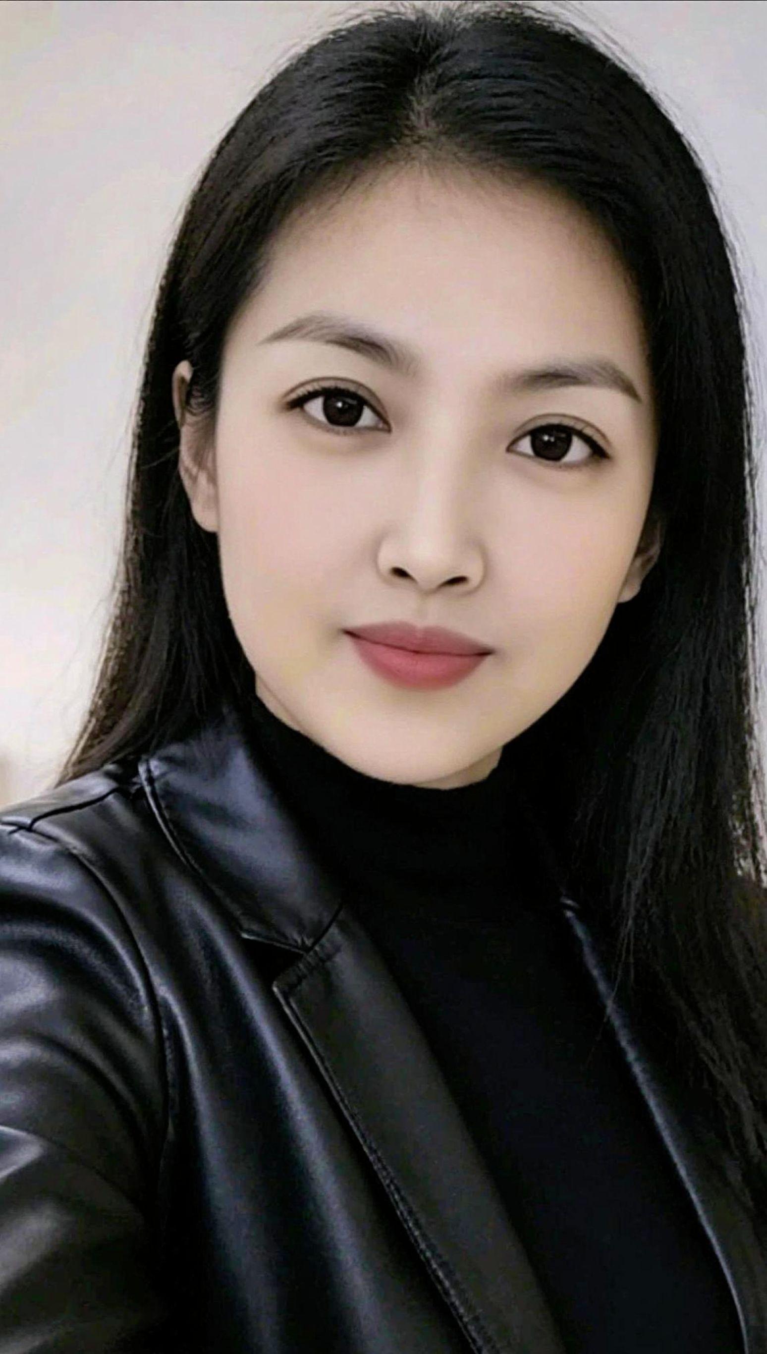 AI皮衣自拍