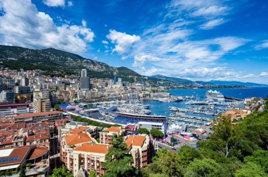 世界上老龄化最严重的十个国家

随着医疗水平提升与生育率下降，全球老龄化趋势日益