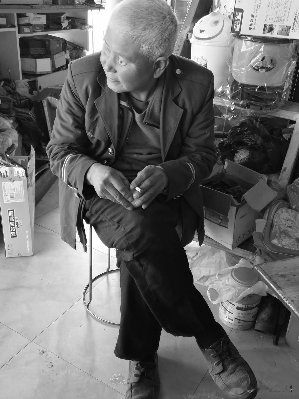 老杨最近说了一句话，让我不得不记录下来，时时刻刻提醒自己，至于以后什么样，大家拭