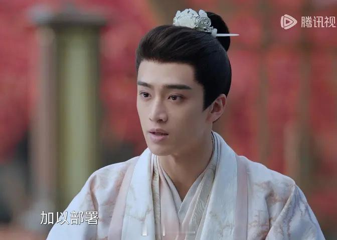 张康乐在锦月如歌里怎么长得这么平淡平凡 ​​​