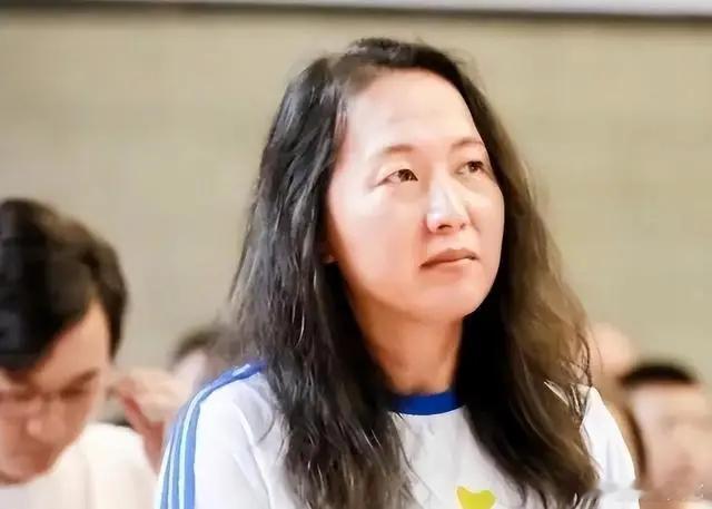 #王军霞谈在赛场上被针对# 中国运动员总是能够展现出无限可能，王军霞在《要强不止