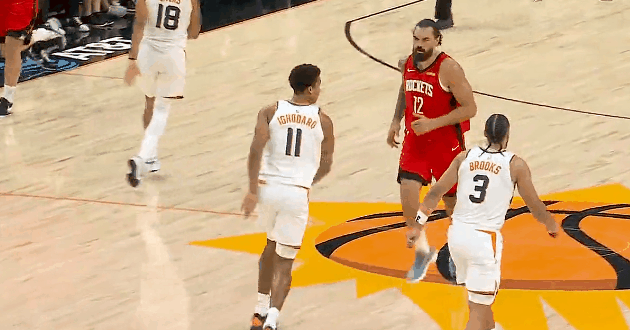 狄龙布鲁克斯使坏撞到亚当斯，这是有啥仇恨呀




这一个防守回合，狄龙布鲁克斯