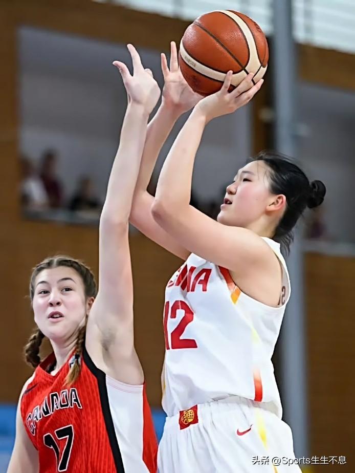 中国女篮新一代年轻球员(U17)简介:(二)
孙晗昀，16岁，身高一米九零，来自