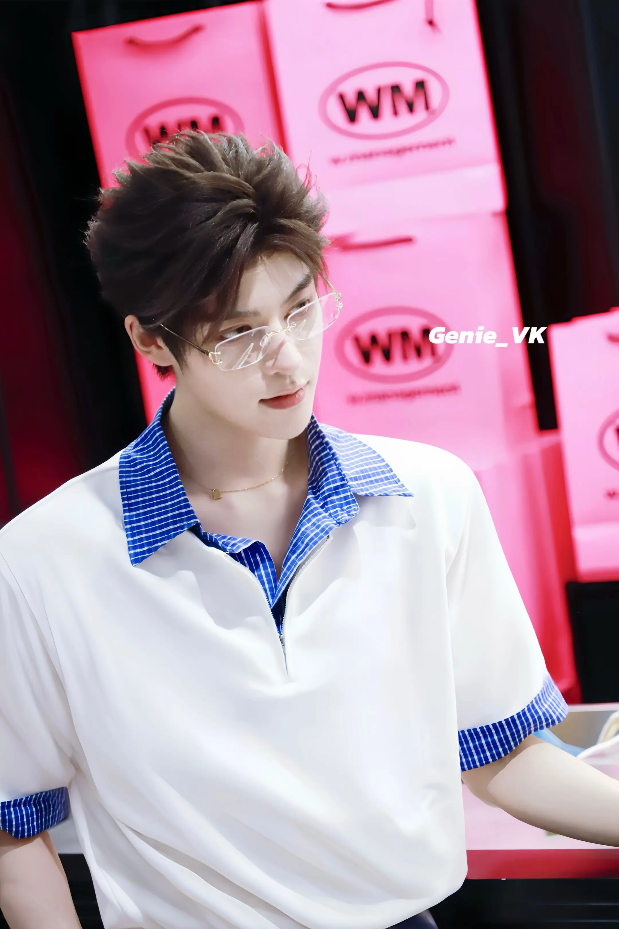 周楠淞W.Management一日店长。甜甜的少爷配酷酷的歌～为了给少...