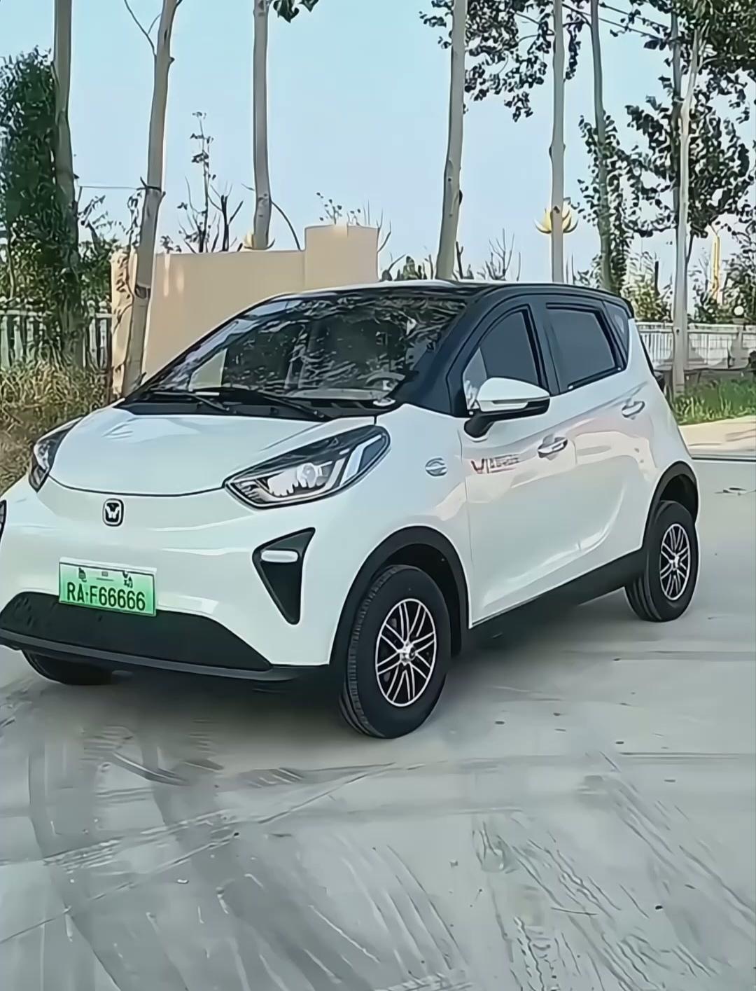 驾驶低速四轮电动车需要驾照吗？
驾驶低速四轮电动车是否需要驾照得分情况。要是这四