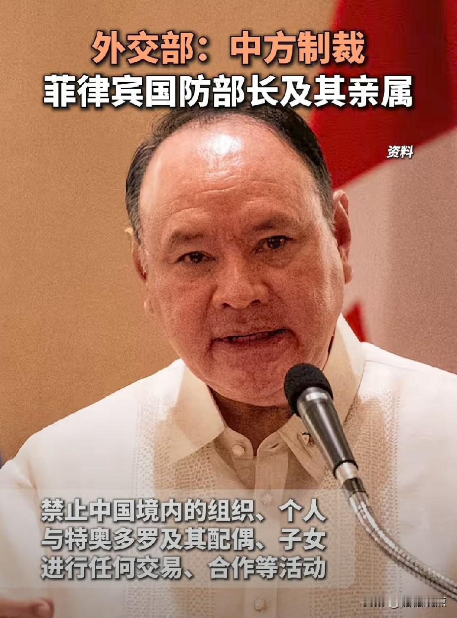 特奥多罗，这回直接给了他一巴 掌。
这特奥多罗想没想过，以后他靠什么支撑，这个制