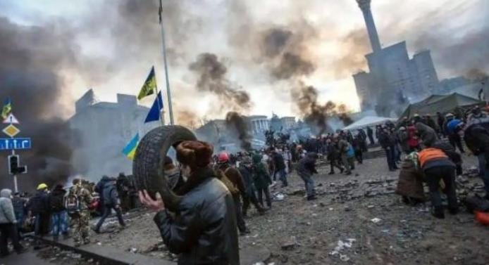 纳了闷了，俄罗斯几乎天天空袭乌克兰，但是为什么乌克兰依旧是不痛不痒的？其实说白了