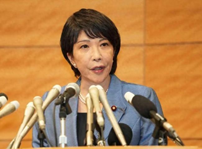 难道真的有人天真地以为，把远在天边的欧盟拉进局，再抱紧美国的“大腿”，就能在东亚