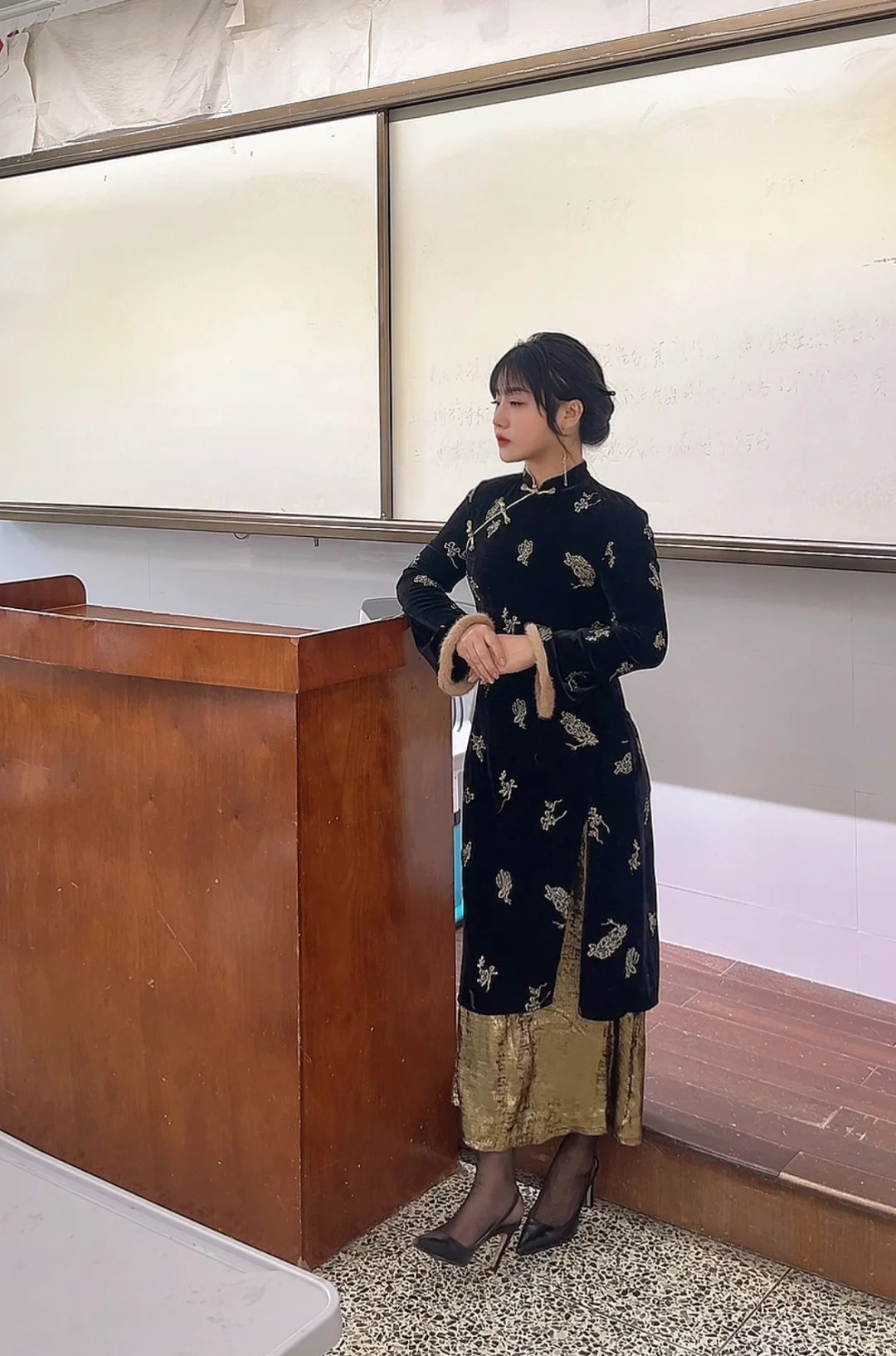 我不想成为学生眼中的老太婆