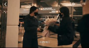 4个浪姐做了个养成系女团   姐姐们一起打拼，从不认识到成为一体，做成了养成系女