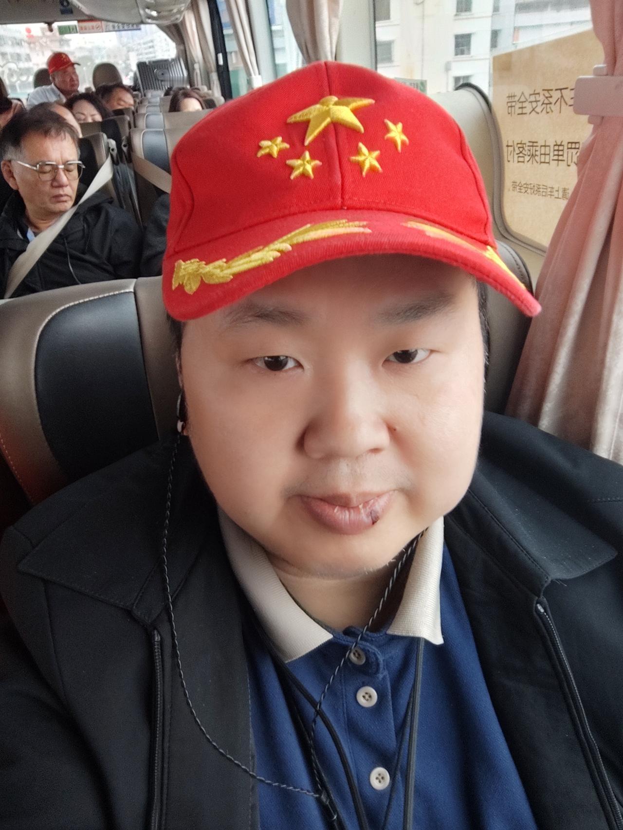 发现自己越来越秀气。大家同意吗？[微笑]