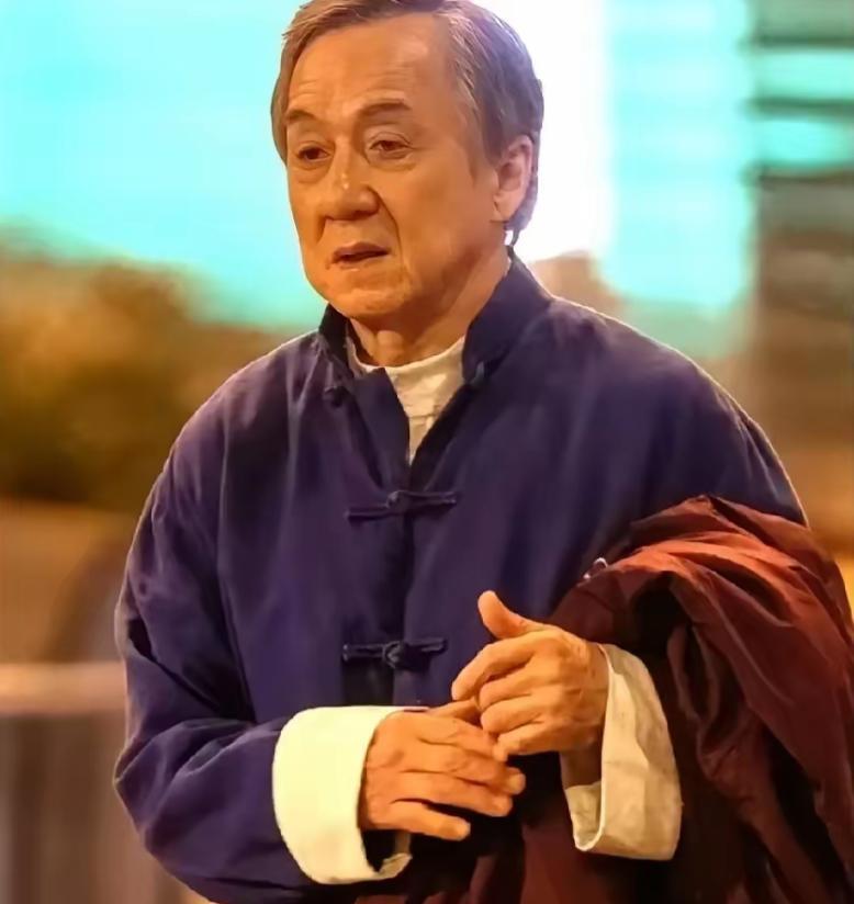 身边几个亿万身家的朋友，身体全搞垮了。
他们不是在赚钱，是在用命换钱。
那个驱动