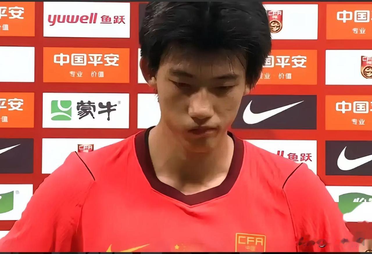 0比5输巴勒斯坦，已经够丢人了。

​更丢人的是——镜头前站出来复盘的那个人，是