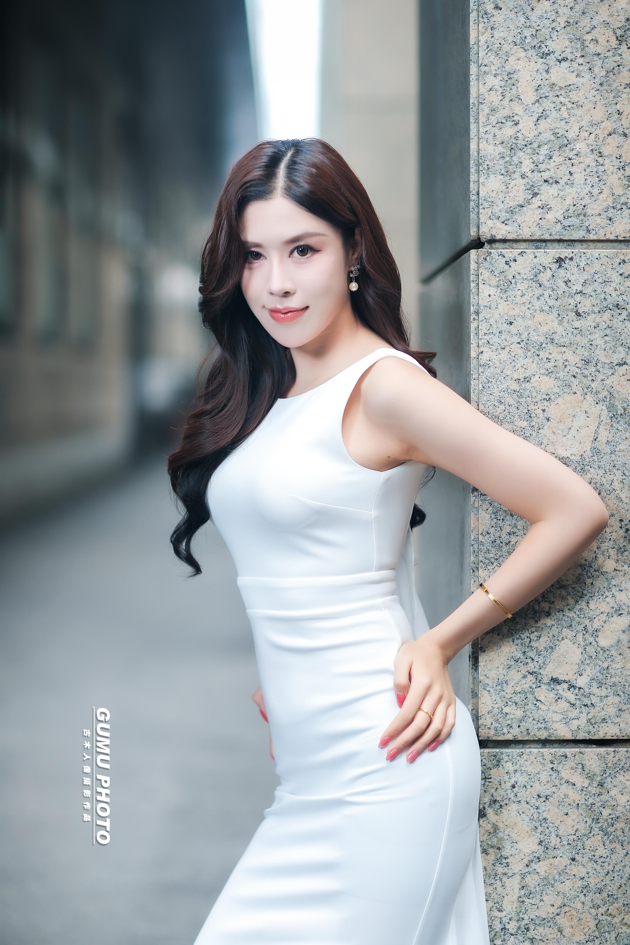 2025贵阳汽车文化节模特小姐姐。2025贵阳汽车文化节第十五届贵阳汽车文化节 