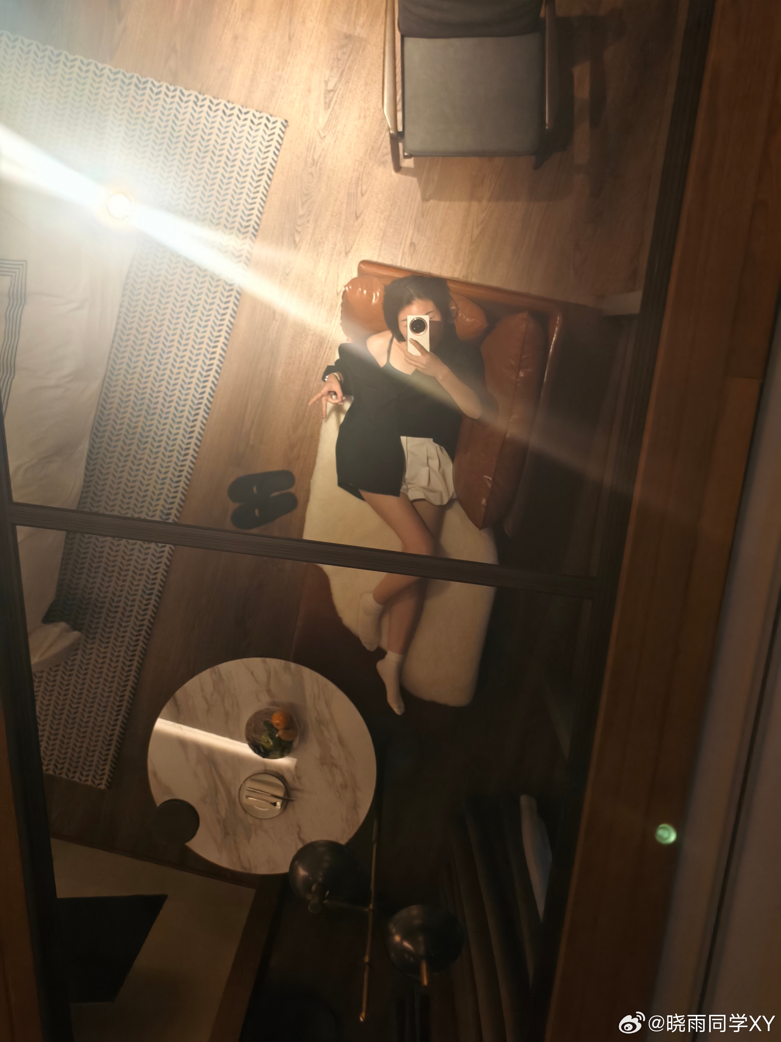 艾玛！让我发现一个宝藏地！好喜欢~  原来我也是会拍照的呀，这灯光打的好有感觉啊
