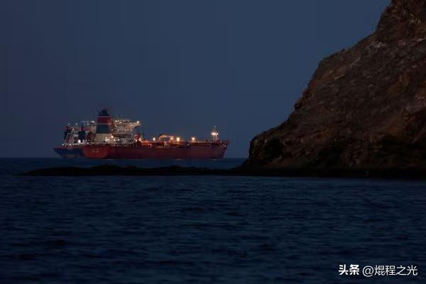 掐住石油脖子，开口就要200万，伊朗动真格了！

据多家国际媒体报道，伊朗正计划