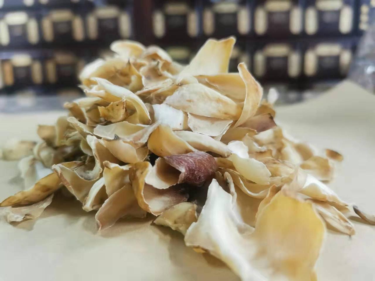 十几年前，用一台电视机从乡下土郎中手里换来一张治失眠的诀窍，我妈知道后骂我：脑袋