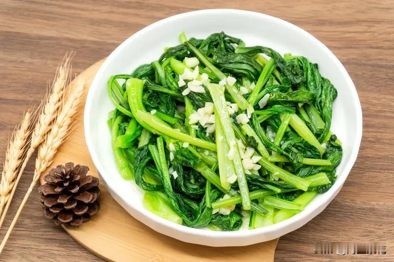 我和老公买菜的区别
我买青菜挑便宜又好吃的，而且是大家都不挑剔的买，偶尔买点贵点