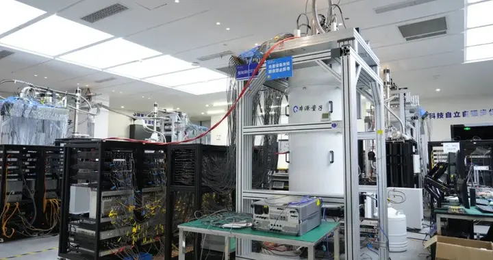 我国第三代自主超导量子计算机，刷新纪录！