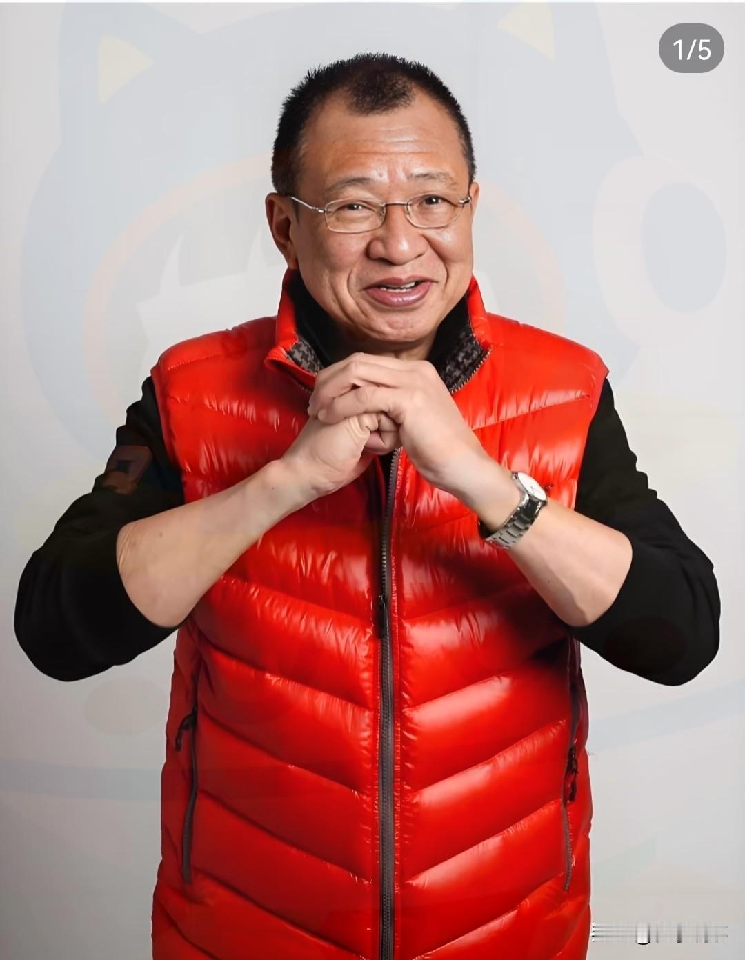 人生苦短，来日并不方长
许绍雄曾经有句名言，人生苦短，珍惜当下，快乐最重要。
