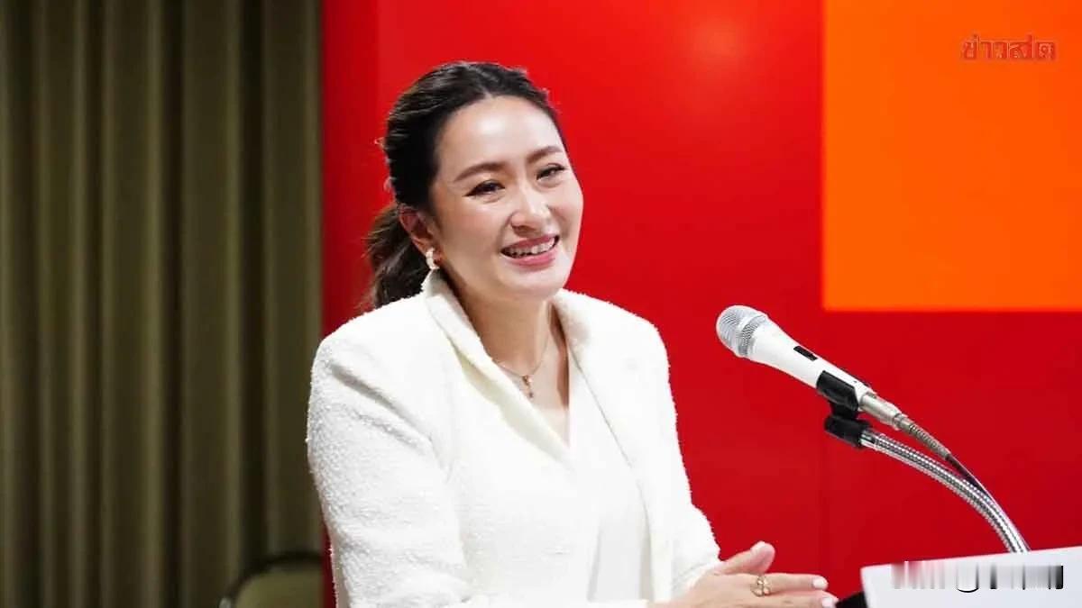 佩通坦笑了
泰国最新民调显示，68.1%民众不同意军方担任总理，只能有条件合作
