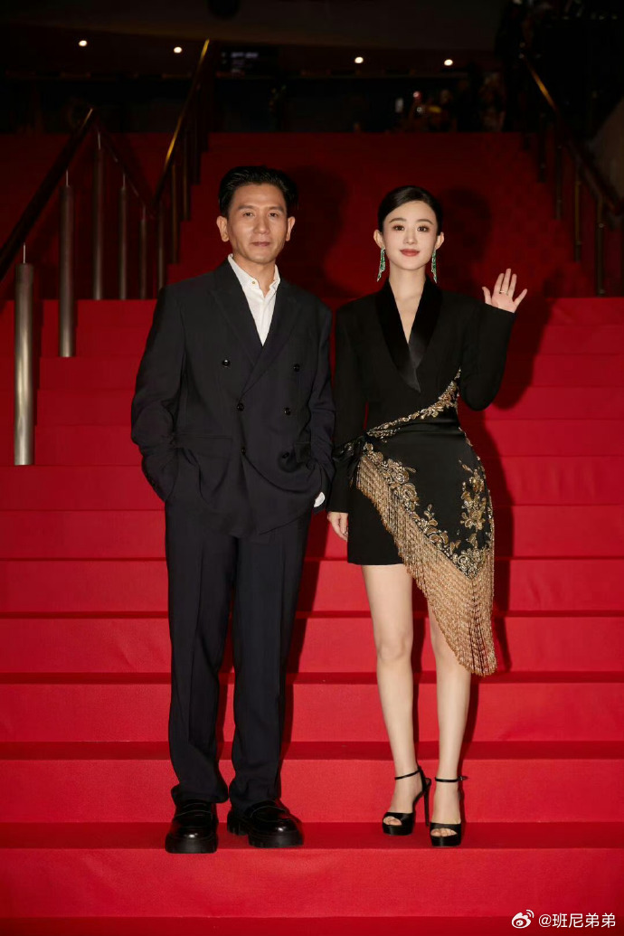 赵丽颖新恋情 笑不活了家人们，赵丽颖恋情曝光，狗仔都懵了，全程没拍到正主，为啥呢