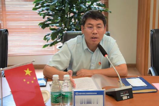 国铁播报【中铁六局、中铁十二局领导班子调整】近日，中国中铁骨干企业中铁六局以及中