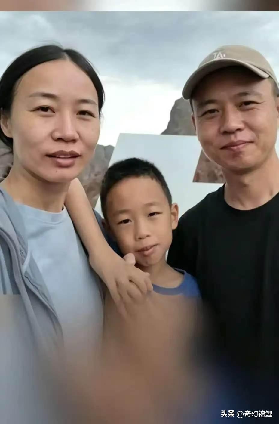 给孩子庆生的新疆之旅，下车那秒，爸爸的世界塌了

6月27号，苏州一家三口飞新疆