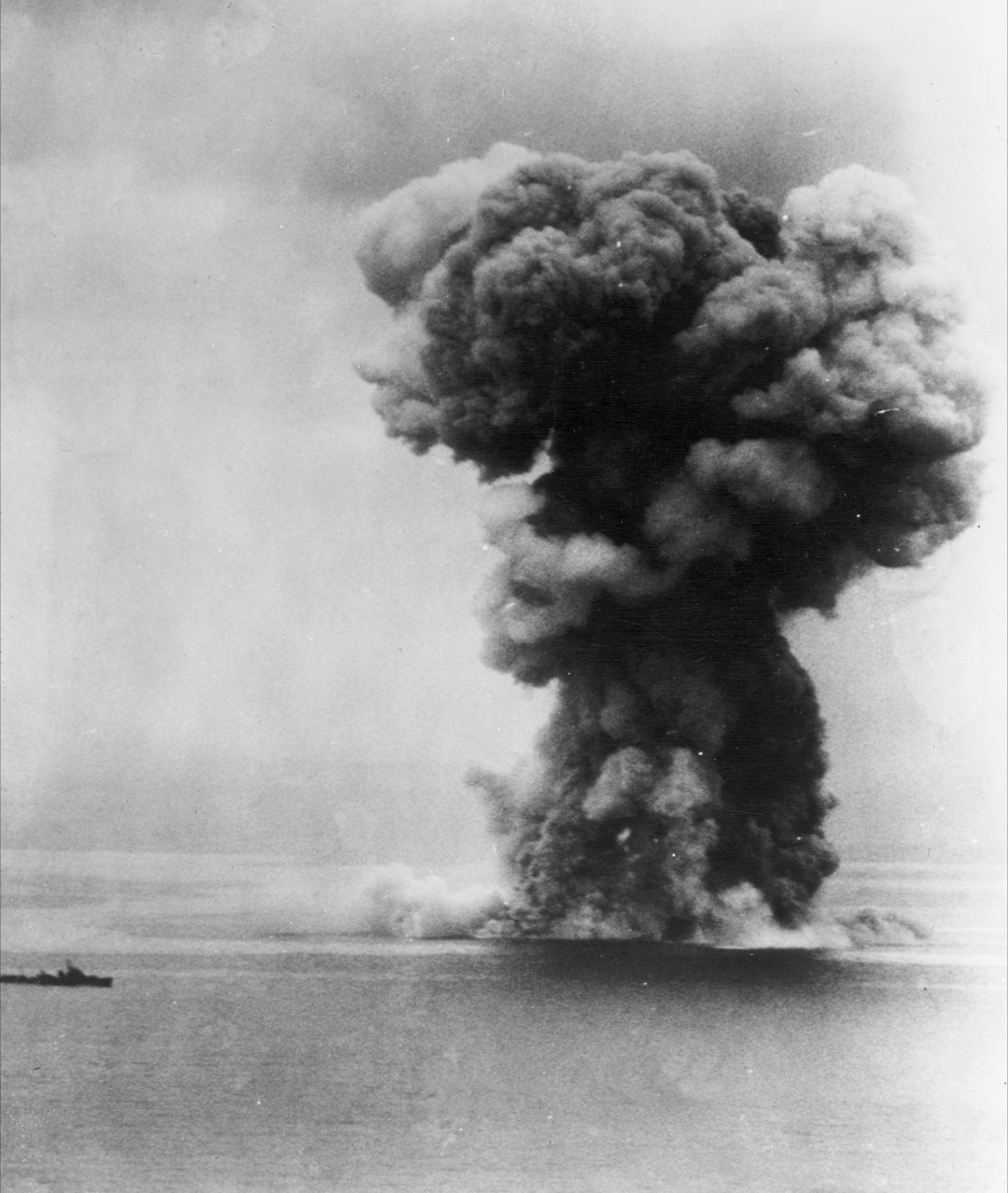 飞扬军事[超话]1945年年9月5日，日本海军首次对外公布了此前从未向国民以及陆