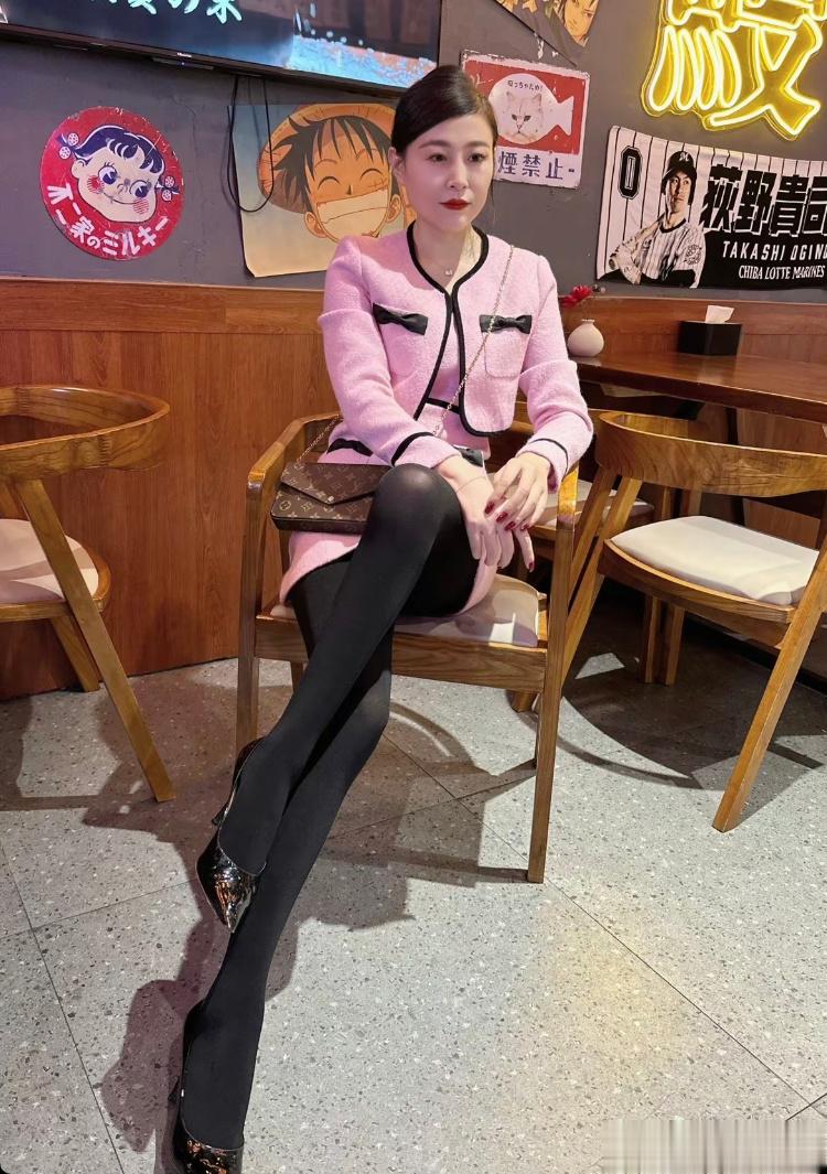 再肉肉一点应该更漂亮 ​​​