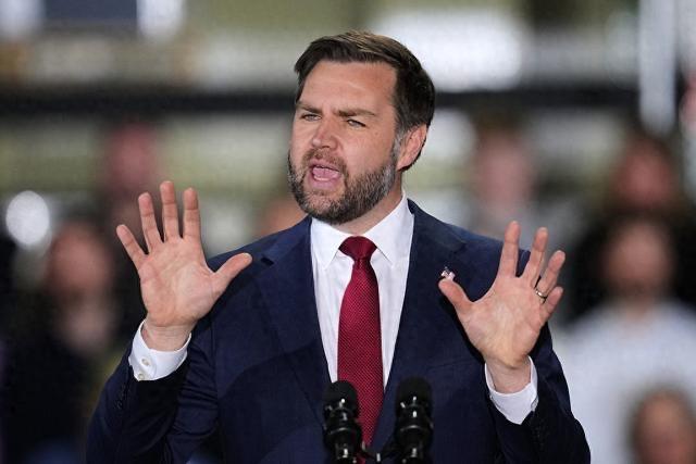 美国的做法为俄罗斯提供了参考，战时可以狂轰滥炸，但战后要为轰炸造成的损失支付重建