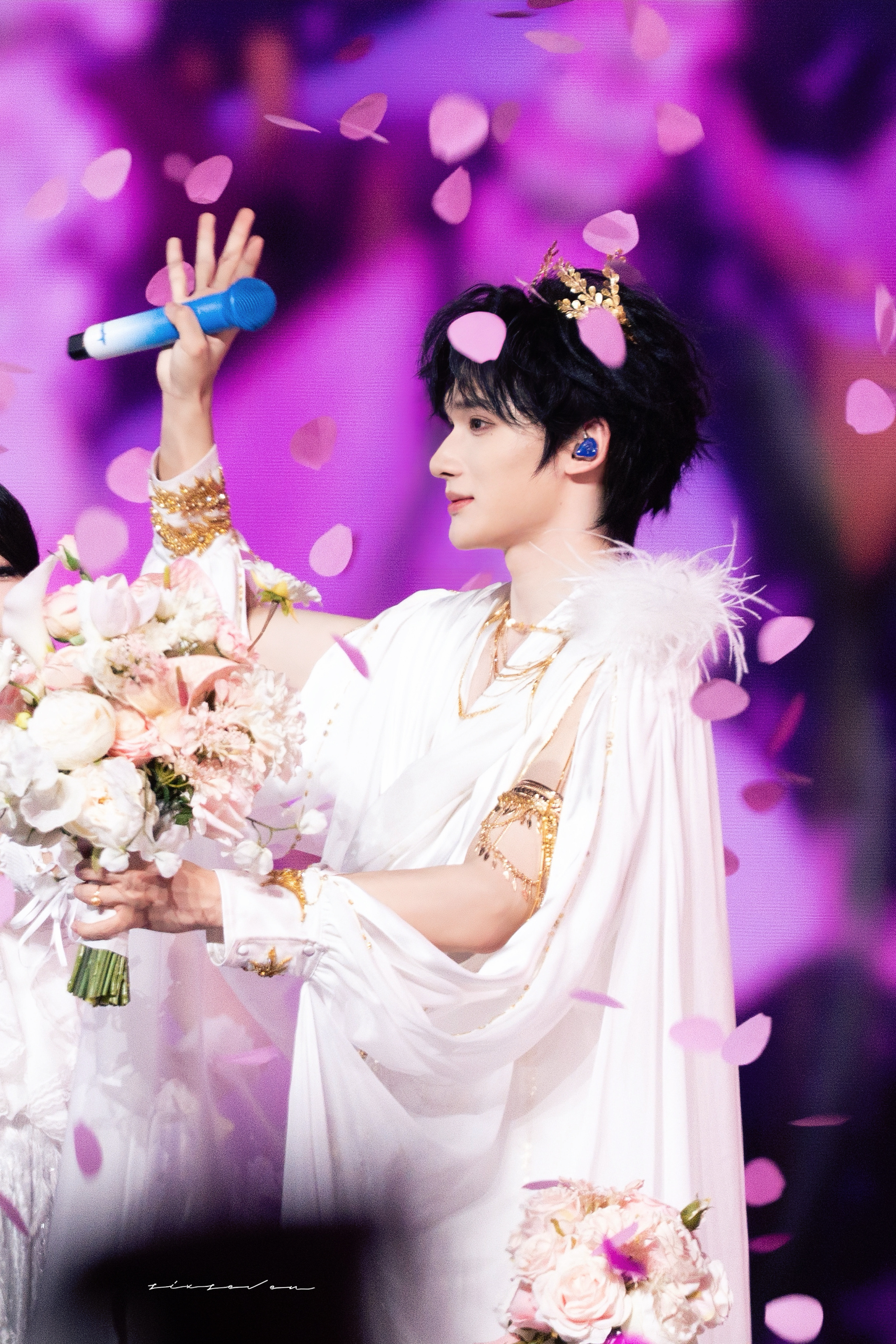 从个人solo到合唱舞台，余宇涵都能轻松hold住！实力全能、气场全开，超燃青春