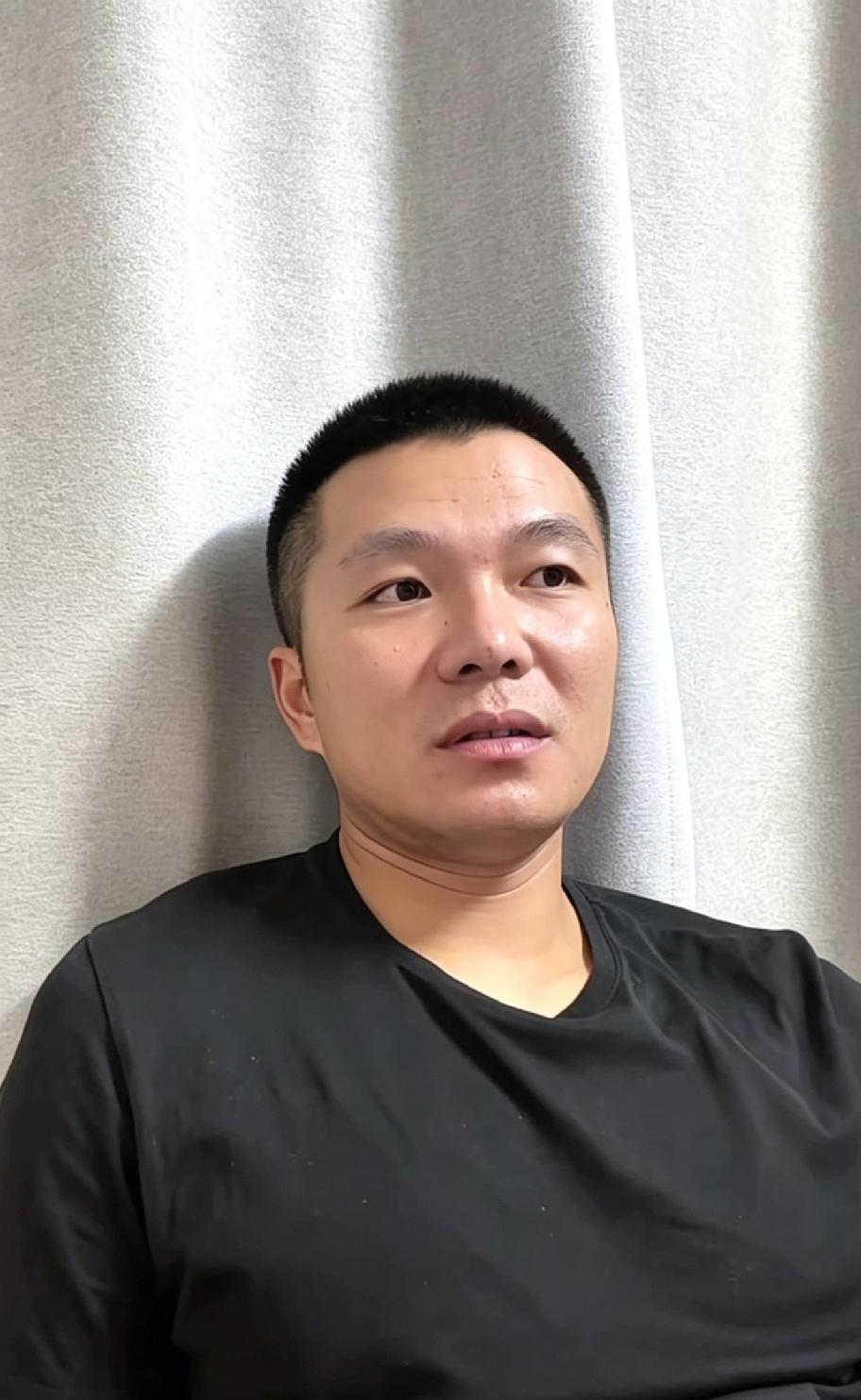 长沙队助理教练、中场核心杨柯在直播间预测，湘超八强前七名基本确定：长沙、娄底、益