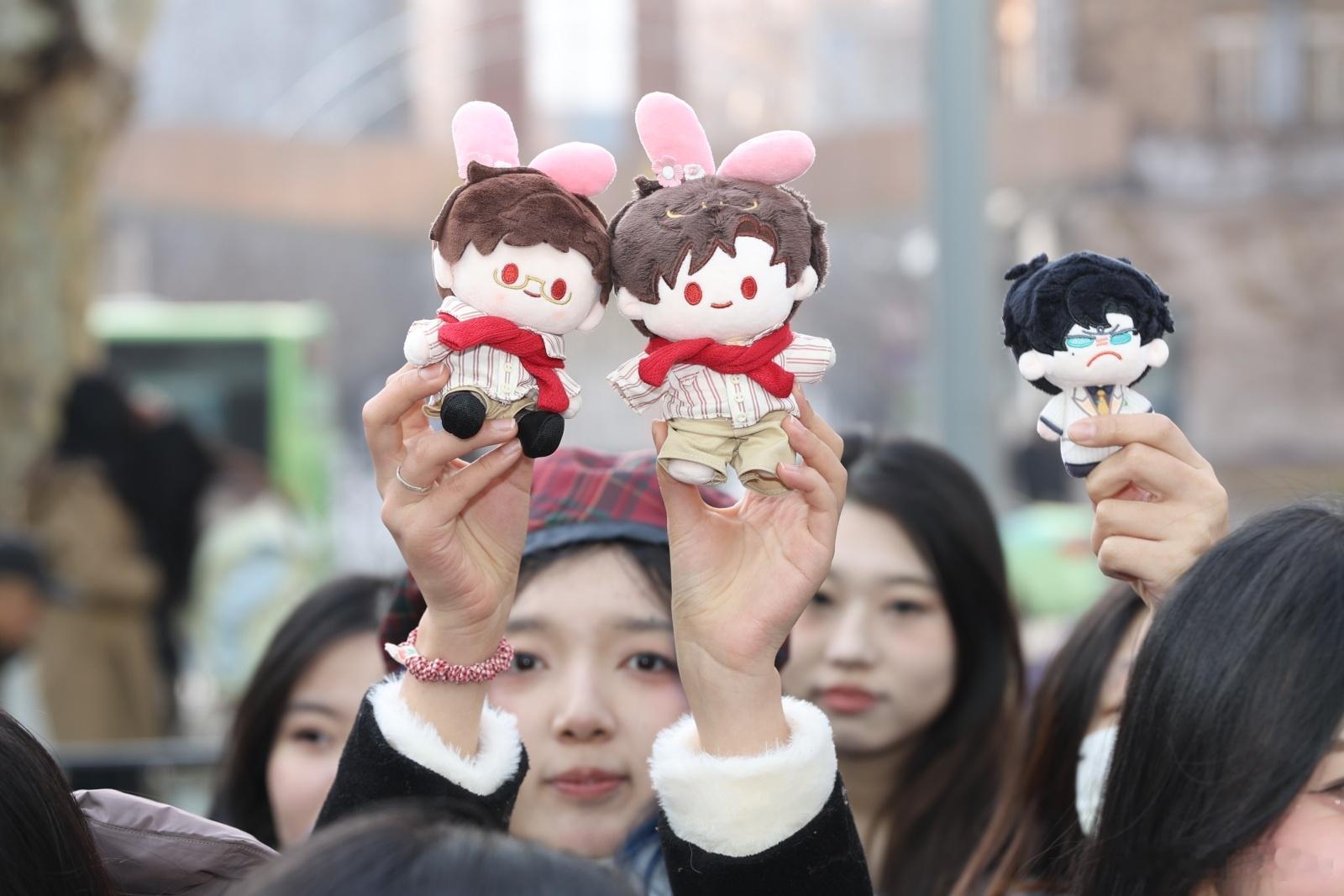 西安也有官方旗舰店了…OPPO｜一加旗舰店（西安赛格国际购物中心店）加油和O粉真