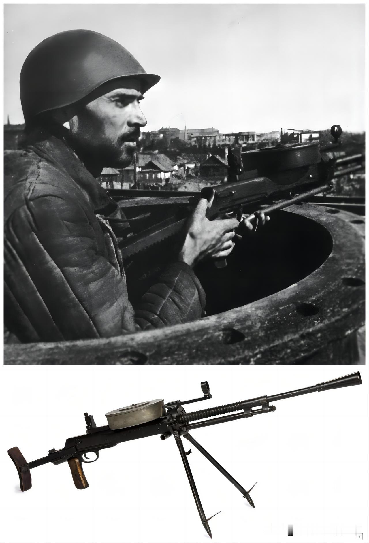1942年，东线，斯大林格勒。在斯大林格勒战役中，一名工人民兵在哨位执勤，警惕地