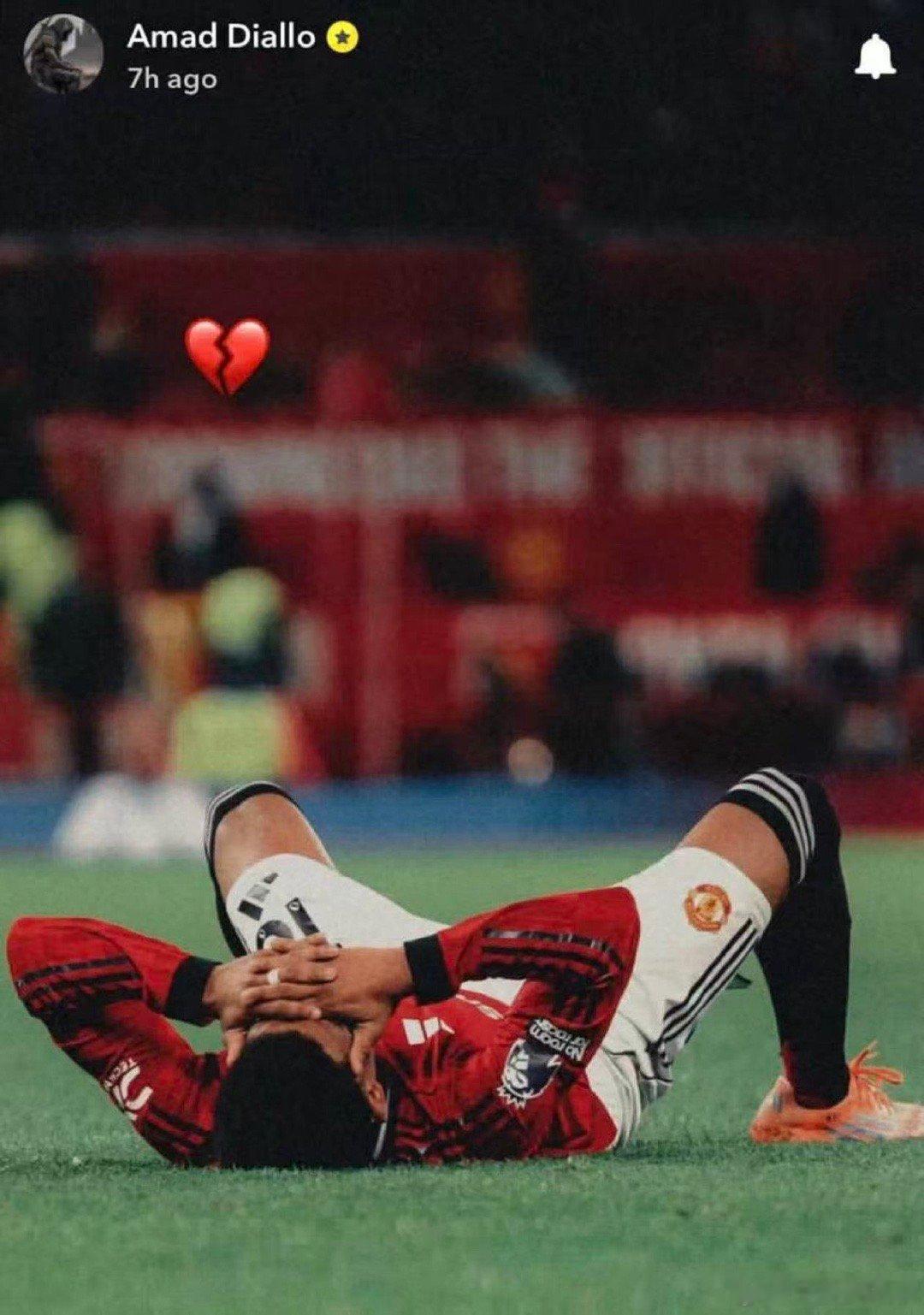 阿玛德赛后社媒更新：💔