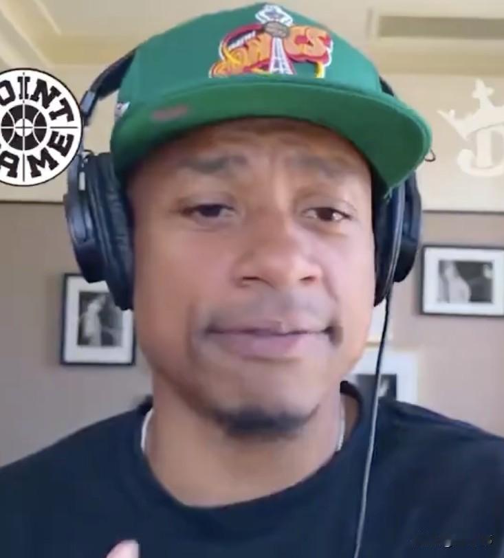 小托马斯谈米切尔：

“米切尔是对的，有大合同就签，不要去想太多，只要签名就对了