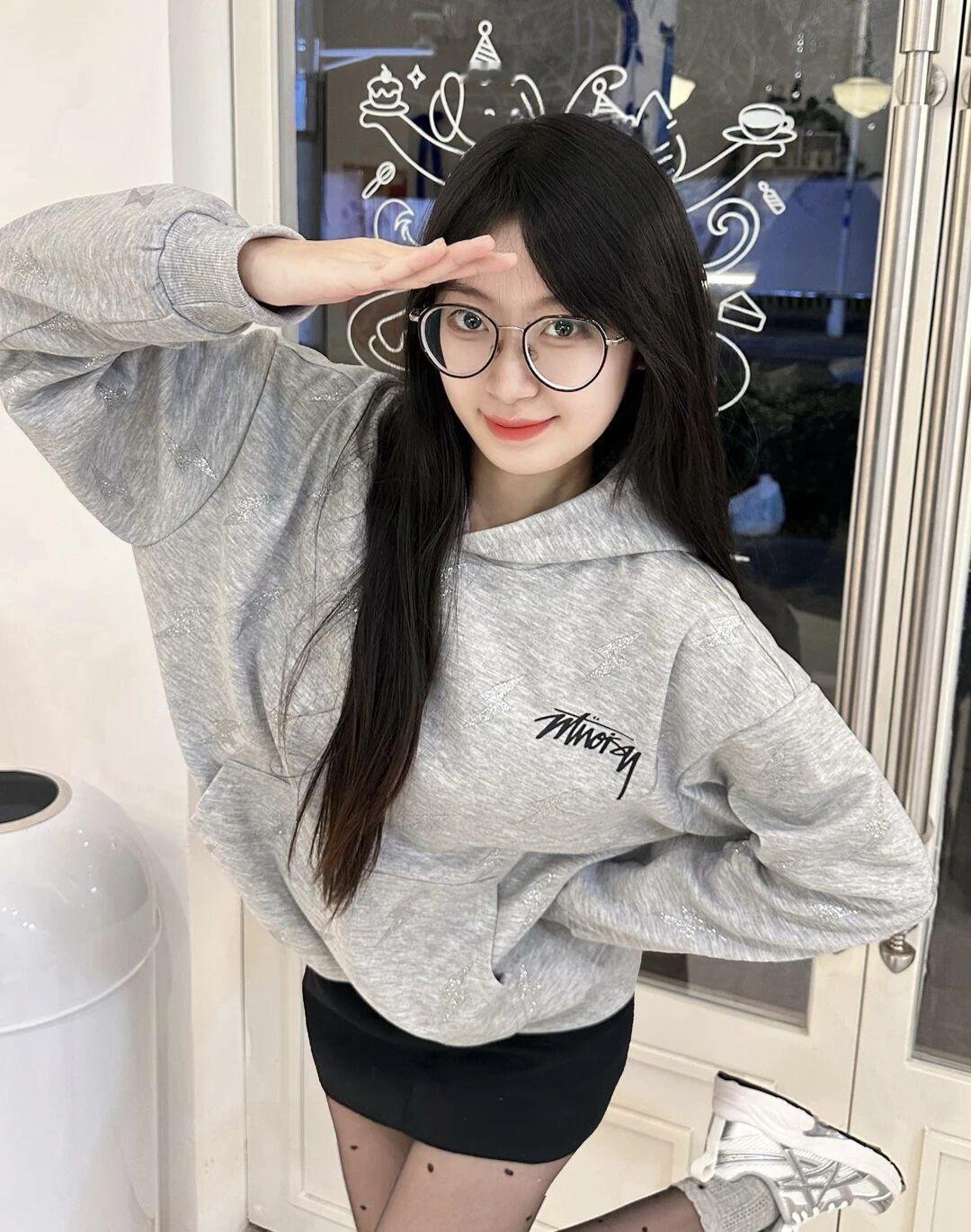 我的今日状态：💰期待暴富
我这里的天气：🍂微风