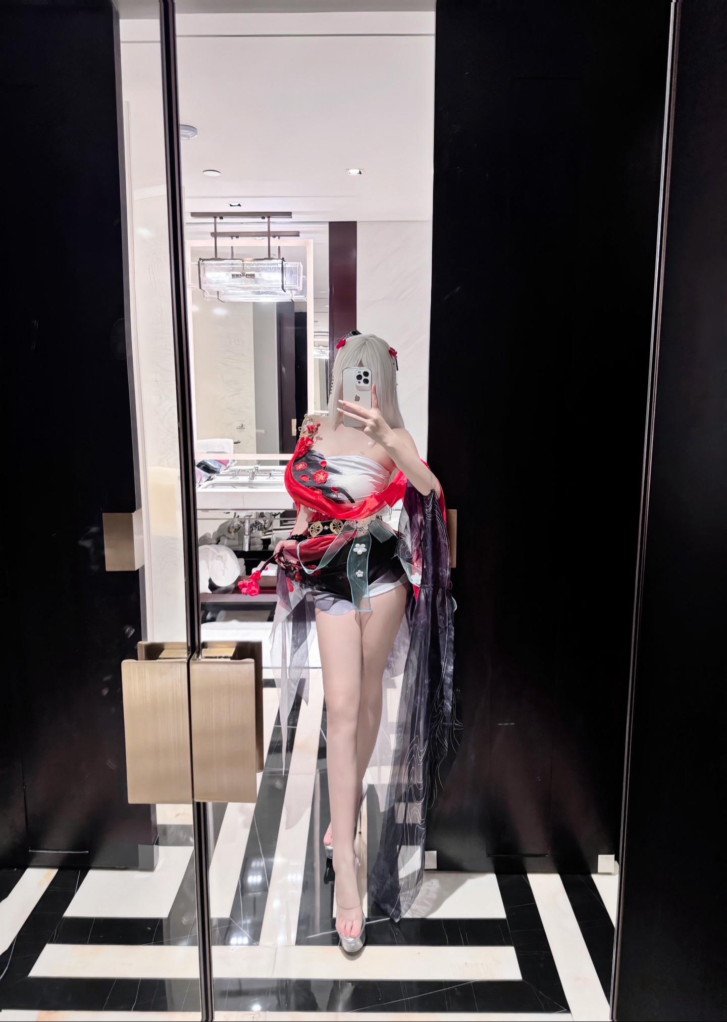 你离开我时 请关上我的眼睛 吹灭我的心